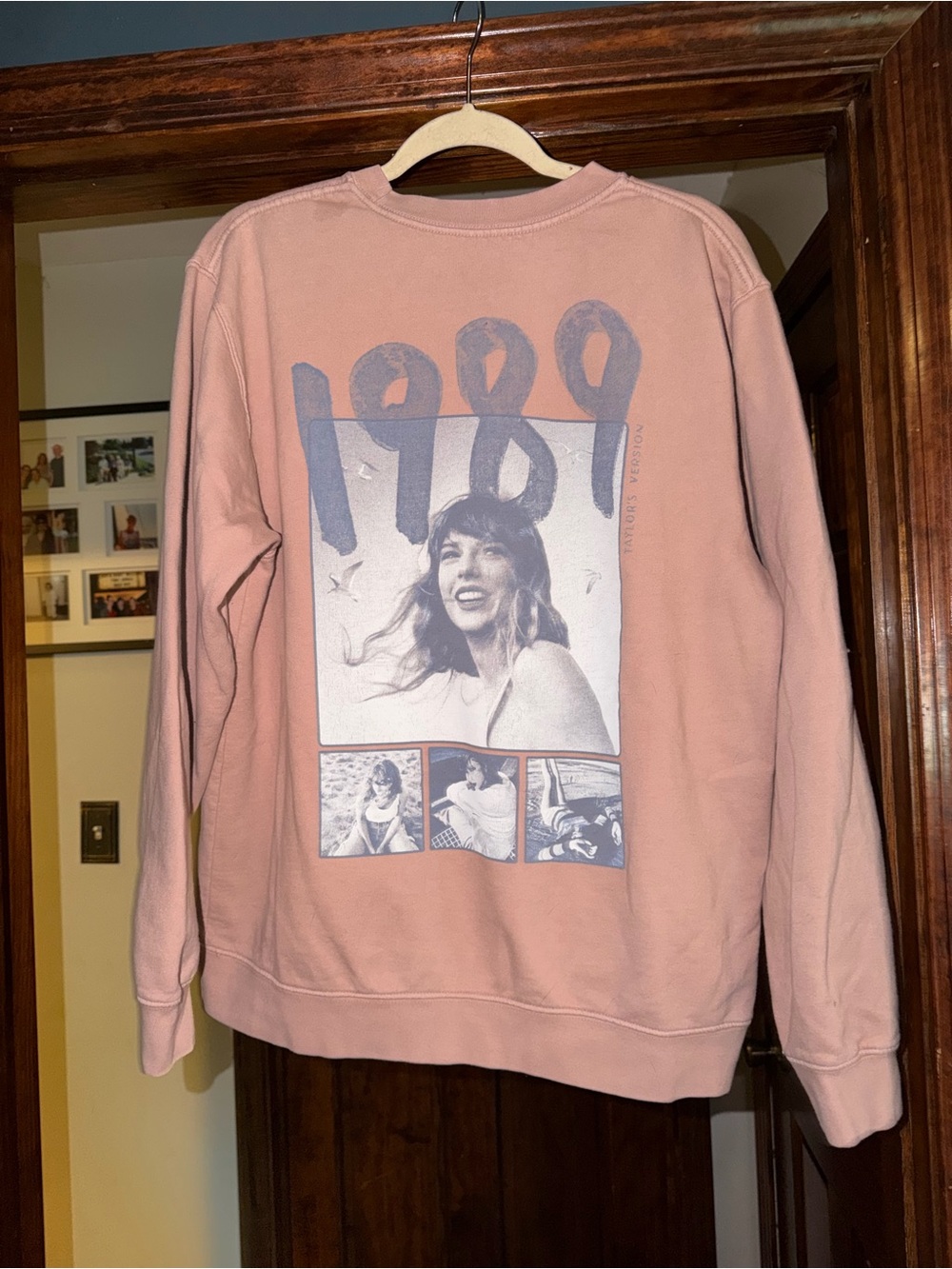 Official Taylor Swift 1989 Crewneck